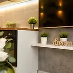 Near Cismigiu - Where Style Meets Convenience *