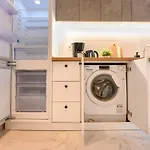 Near Cismigiu - Where Style Meets Convenience * Bucharest