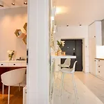 Near Cismigiu - Where Style Meets Convenience * Bucharest