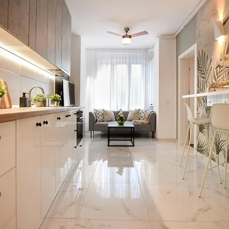 Near Cismigiu - Where Style Meets Convenience *