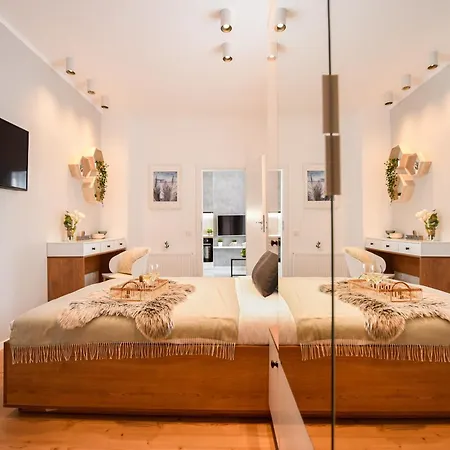 Near Cismigiu - Where Style Meets Convenience Apartment Bucharest