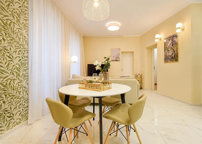 Near Cismigiu - Where Style Meets Convenience