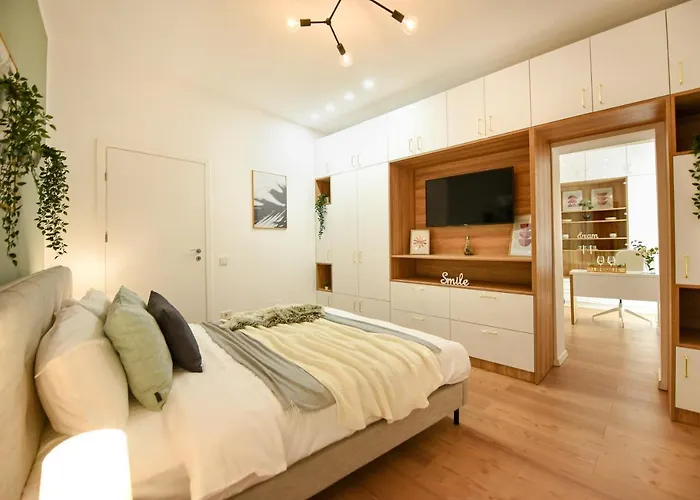 Apartament Near Cismigiu - Where Style Meets Convenience